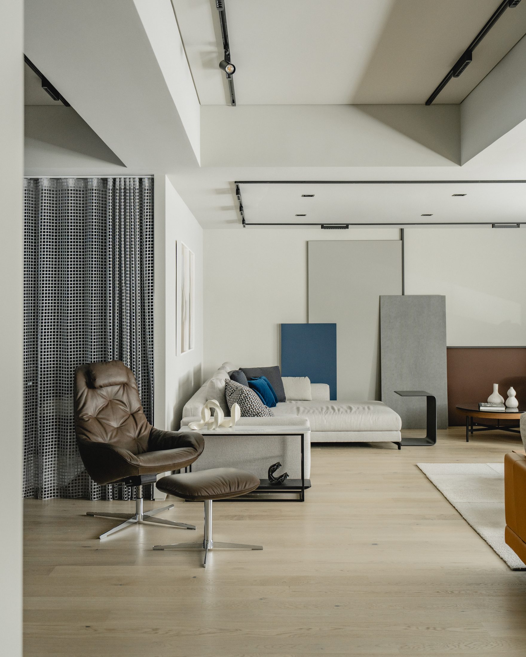 Rolf Benz MEG Soft Chair